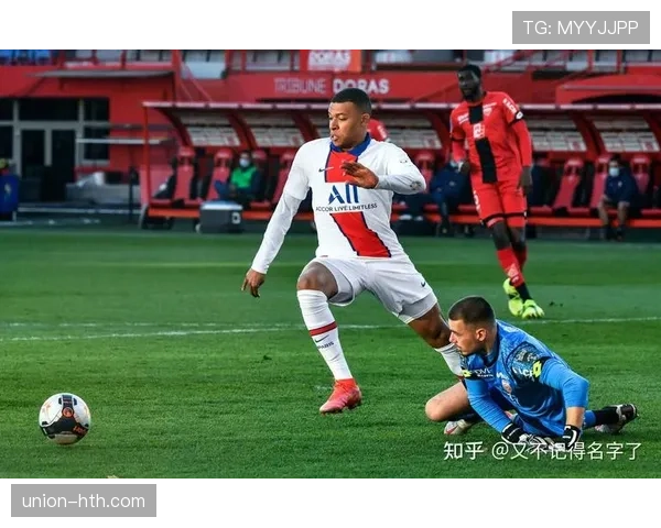 里昂数据分析显示球队表现持续提升,经济前景看好 里昂数据分析显示球队表现持续提升,经济前景看好